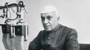 Essay on Pandit Jawaharlal Nehru in Hindi