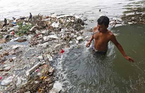 Essay on Ganga River Pollution in Hindi